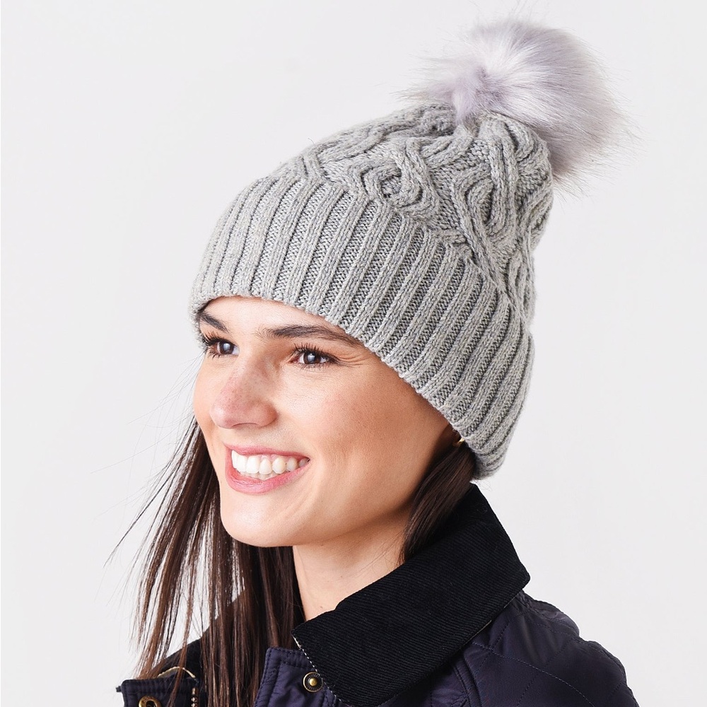 Echo Gray Cable Knit Pom Pom Beanie Hat NEW with TAGS Scandi Girl Alpine Chic